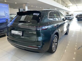 2026 Geely EX5 Гибрид EM-R, зелёный, 3829990 рублей, вид 2