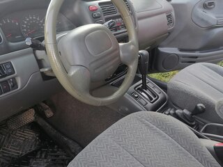 2001 Suzuki Grand Vitara I Рестайлинг, зелёный, 400000 рублей, вид 5