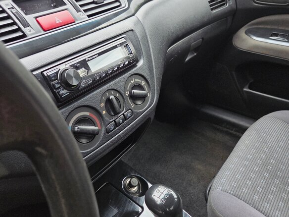2005 Mitsubishi Lancer IX, чёрный, 180000 рублей - вид 14