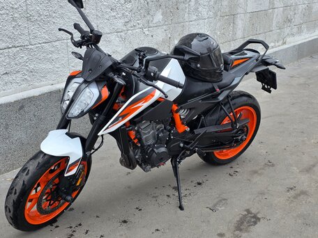 2020 KTM 890 Duke R, белый, 850000 рублей, вид 2