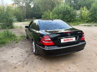 2002 Mercedes-Benz E-Класс 240 III (W211, S211), чёрный, 630000 рублей, вид 5