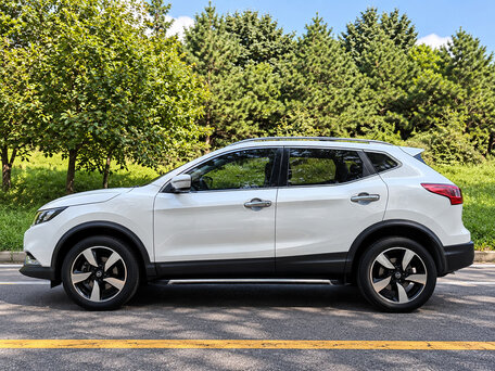 2022 Nissan Qashqai II Рестайлинг, белый, 2110000 рублей, вид 4