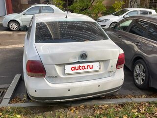 2013 Volkswagen Polo V, белый, 350000 рублей, вид 3