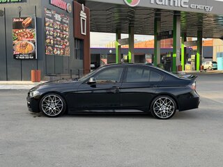 2014 BMW 3 серии 320i xDrive VI (F3x), чёрный, 2700000 рублей, вид 4
