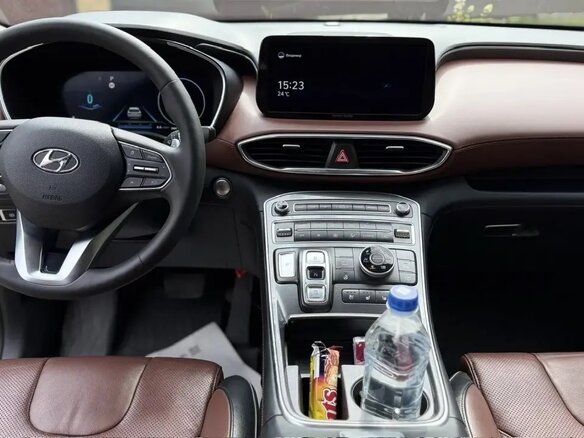 2021 Hyundai Santa Fe IV Рестайлинг, коричневый, 2600000 рублей - вид 8