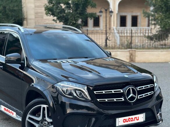 2017 Mercedes-Benz GLS 400 I (X166), чёрный, 3400000 рублей