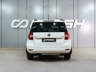 2013 Skoda Yeti I Рестайлинг, белый, 1409000 рублей, вид 4