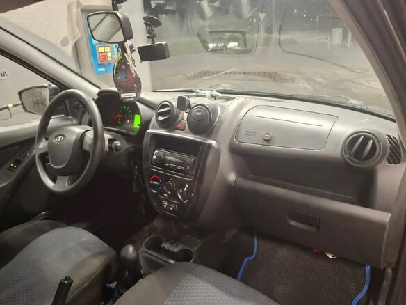 2014 Lada (ВАЗ) Granta I, чёрный, 355000 рублей - вид 11