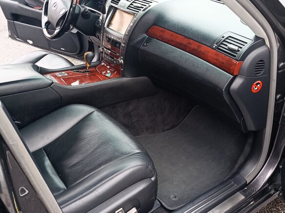 2008 Lexus LS 460 IV, серый, 1150000 рублей - вид 19