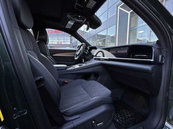 2026 Geely Monjaro I Рестайлинг, чёрный, 4954990 рублей - вид 15
