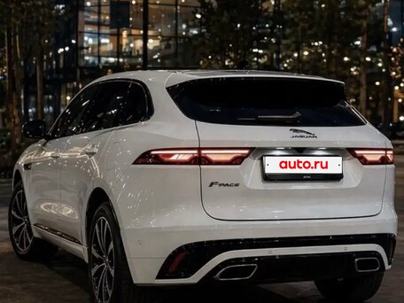 2021 Jaguar F-Pace I Рестайлинг, белый, 5550000 рублей, вид 4