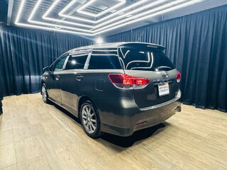 2010 Toyota Wish II, серый, 1249999 рублей, вид 4