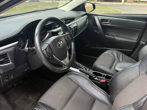 2014 Toyota Corolla XI (E160, E170, E180), чёрный, 1319000 рублей - вид 18
