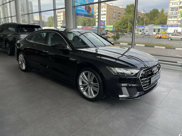 2026 Audi A7 L 45 TFSI II (4K), чёрный, 6900000 рублей - вид 5