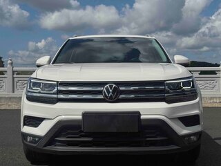 2022 Volkswagen Tharu I, белый, 1630000 рублей, вид 2