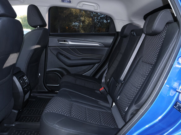 2021 Haval F7x I, синий, 1759000 рублей - вид 9