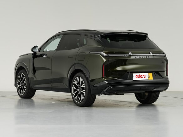 2026 Lynk & Co 08 EM-P 38.2 kWh I Рестайлинг, зелёный, 5557000 рублей - вид 3