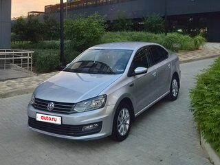 2019 Volkswagen Polo V Рестайлинг, серебристый, 1449000 рублей, вид 1
