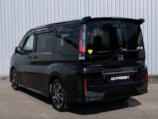2021 Honda Stepwgn Spada V Рестайлинг, чёрный, 2749000 рублей, вид 2