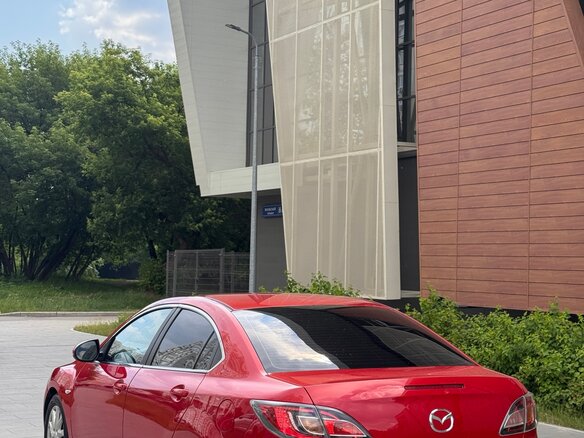 2008 Mazda 6 II (GH), красный, 870000 рублей - вид 4