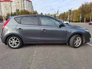 2009 Hyundai i30 I, серый, 660000 рублей, вид 4