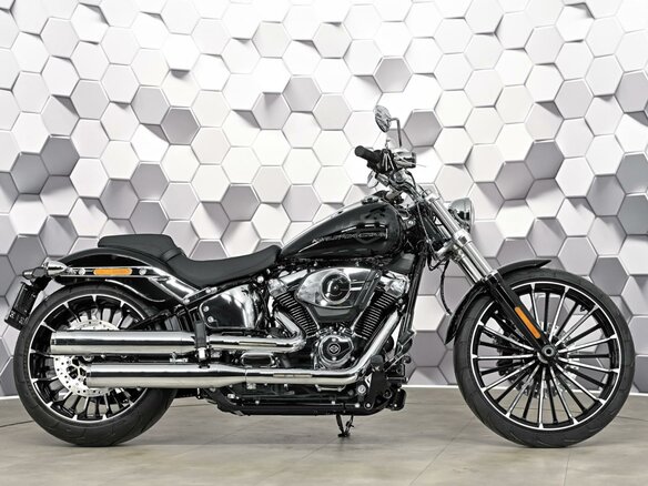 2025 Harley-Davidson Breakout, чёрный, 3199000 рублей - вид 2