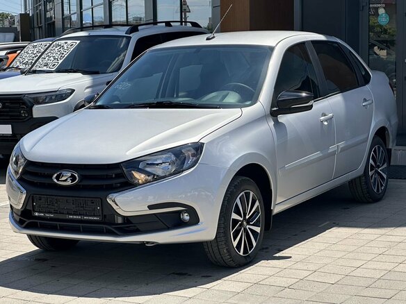 2026 Lada (ВАЗ) Granta I Рестайлинг, серебристый, 1230000 рублей