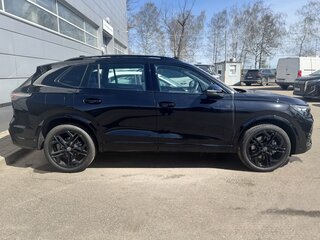 2026 Volkswagen Tiguan L Pro III (China Market), чёрный, 5150000 рублей, вид 3