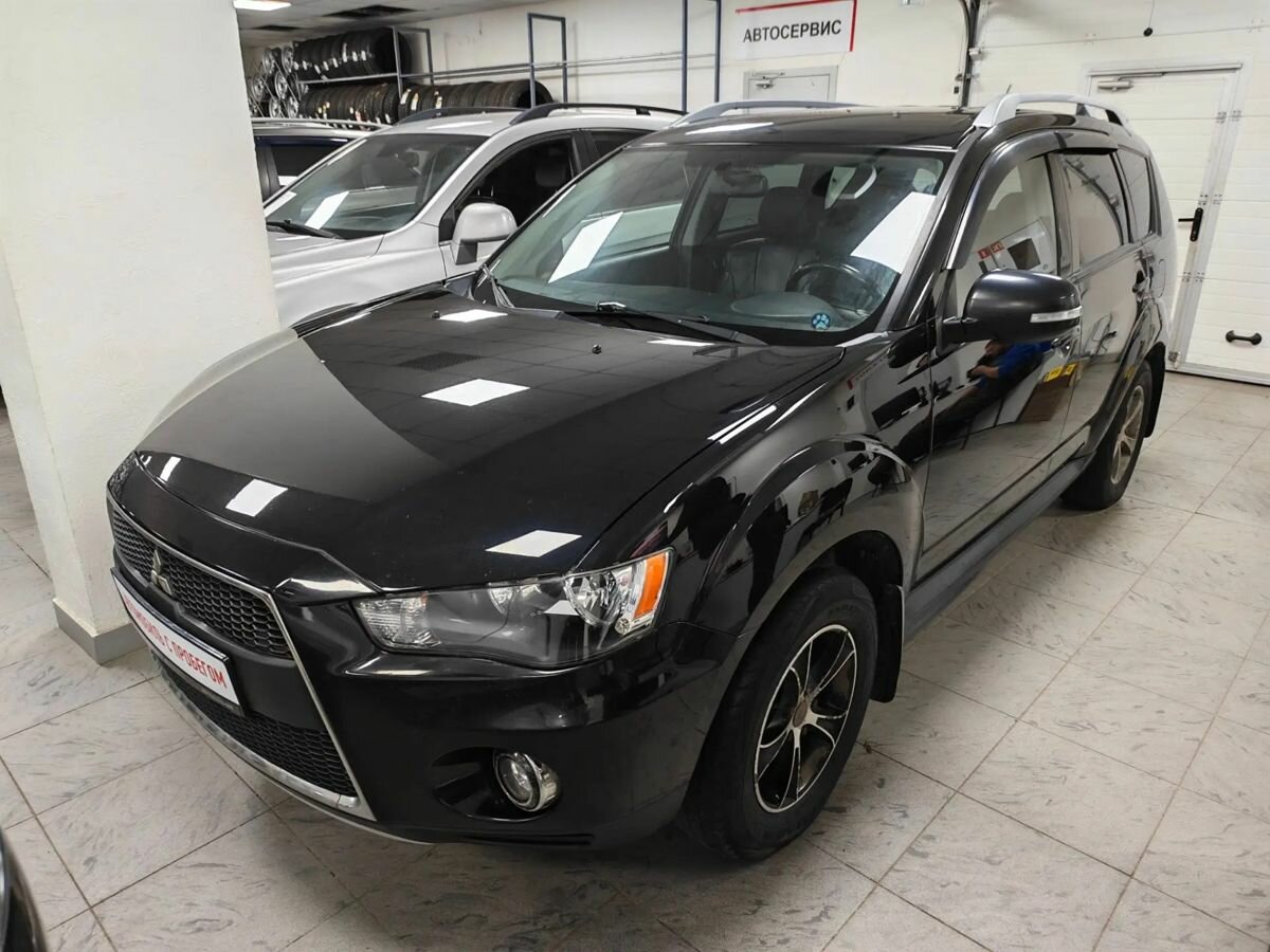 Открыть фотографии: Mitsubishi Outlander II Рестайлинг