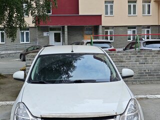 2014 Nissan Almera III (G15), белый, 550000 рублей, вид 2