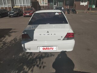 2002 Mitsubishi Lancer Cedia IX, белый, 270000 рублей, вид 3