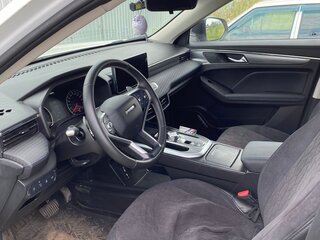 2025 Haval Jolion I Рестайлинг, белый, 1980000 рублей, вид 4