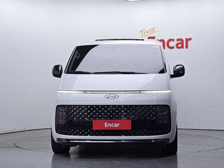 2022 Hyundai Staria I, серебристый, 6550000 рублей, вид 3