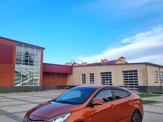 2015 Hyundai Solaris I Рестайлинг, оранжевый, 1000000 рублей, вид 2