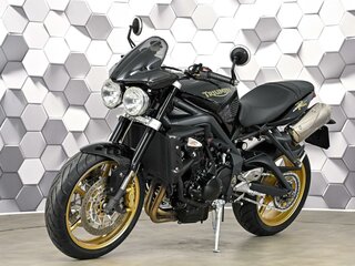 2010 Triumph Street Triple, чёрный, 477000 рублей, вид 2