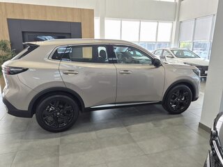 2026 Changan UNI-S I Рестайлинг, коричневый, 3149900 рублей, вид 4