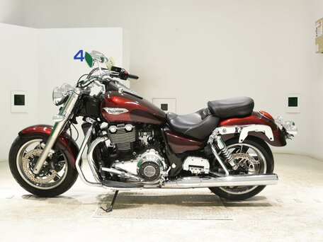 2014 Triumph Thunderbird LT, красный, 890000 рублей, вид 2