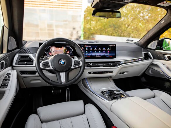 2026 BMW X7 40d I (G07) Рестайлинг, синий, 16990000 рублей - вид 10