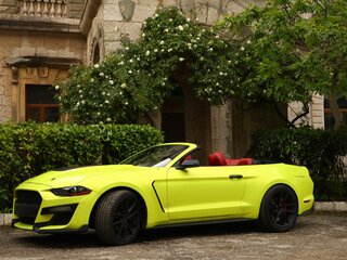 2020 Ford Mustang VI Рестайлинг, серый, 3750000 рублей, вид 3