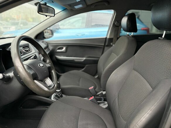 2014 Kia Rio III, чёрный, 585000 рублей - вид 9