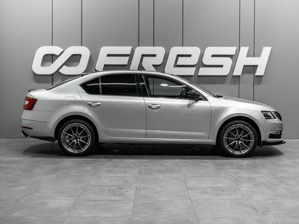 2017 Skoda Octavia III (A7) Рестайлинг, серебристый, 2099000 рублей - вид 4