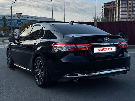 2023 Toyota Camry US Market VIII (XV70) Рестайлинг, чёрный, 2999999 рублей, вид 4