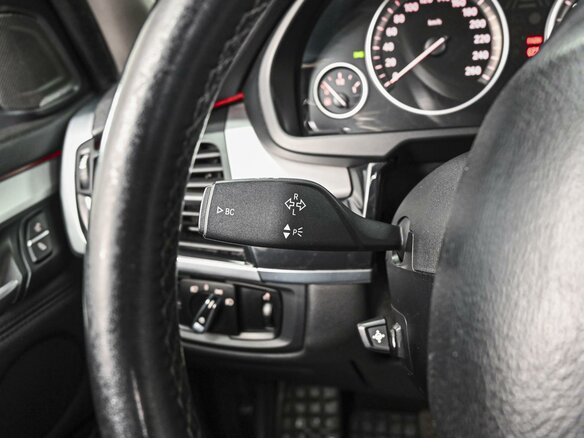 2015 BMW X5 35i III (F15), белый, 2575000 рублей - вид 15