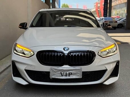 2023 BMW 1 серии 120i III (F52) Рестайлинг, белый, 1770000 рублей, вид 2