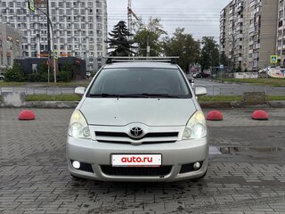 2007 Toyota Corolla Verso I Рестайлинг, серебристый, 750000 рублей, вид 1