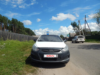 2014 Hyundai Solaris I Рестайлинг, белый, 500000 рублей, вид 1
