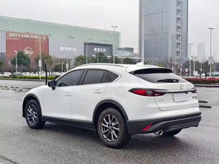 2022 Mazda CX-4 I Рестайлинг, белый, 1748004 рублей, вид 4