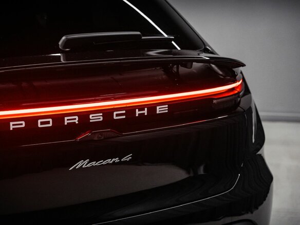 2024 Porsche Macan 4 II, чёрный, 14994000 рублей - вид 13