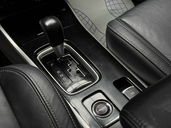 2019 Mitsubishi Outlander III Рестайлинг 3, белый - вид 22