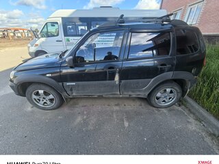 2013 Chevrolet Niva I Рестайлинг, чёрный, 350000 рублей, вид 2